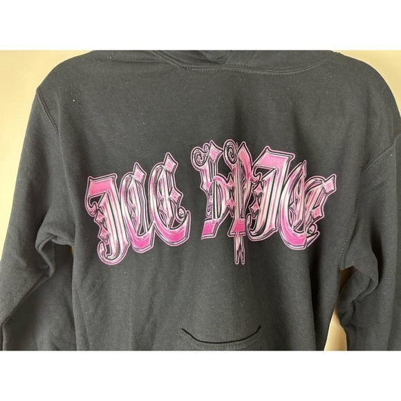 NWOT Ice Spice Winter Pullover Hoodie size SMALL - Picture 1 of 7
